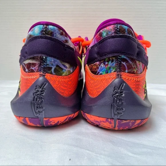 Nike Zoom Freak 2 Basketball Shoes Orange/Purple Sneakers  display picture 2